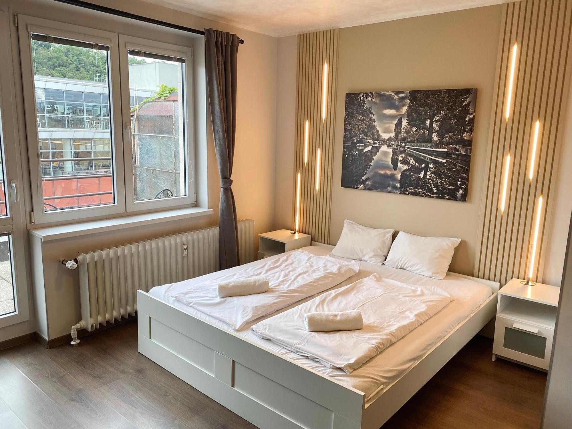 Top Floor Studio With Terrace Praha Eksteriør bilde